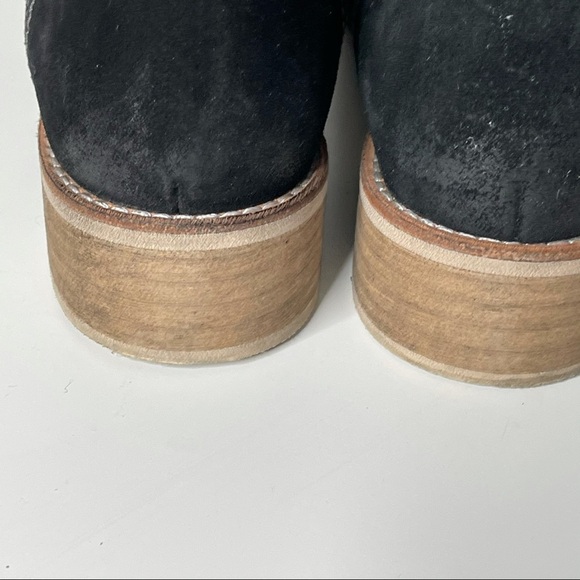 Crevo Linley Suede Boot - Picture 9 of 9